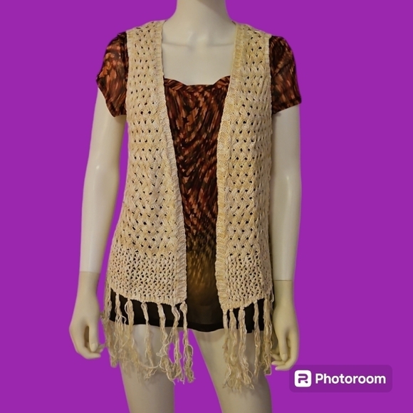 3/$30 XHILARATION Western Boho Crochet Open Front Fringe Waistcoat Sweater Vest - Picture 1 of 8